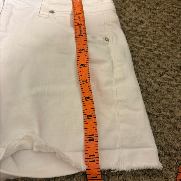 J. Crew Size 25 Women’s White Mid Rise Denim Shorts Zip-Fly Casual Summer Cuffed - Picture 9 of 10
